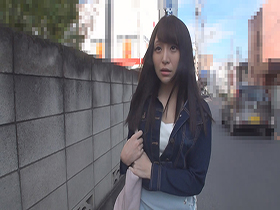 ナンパした素人娘に俺のチ●ポを見せつける!センズリ鑑賞4 怒涛の5時間27人SPECIAL サンプル動画サムネイル